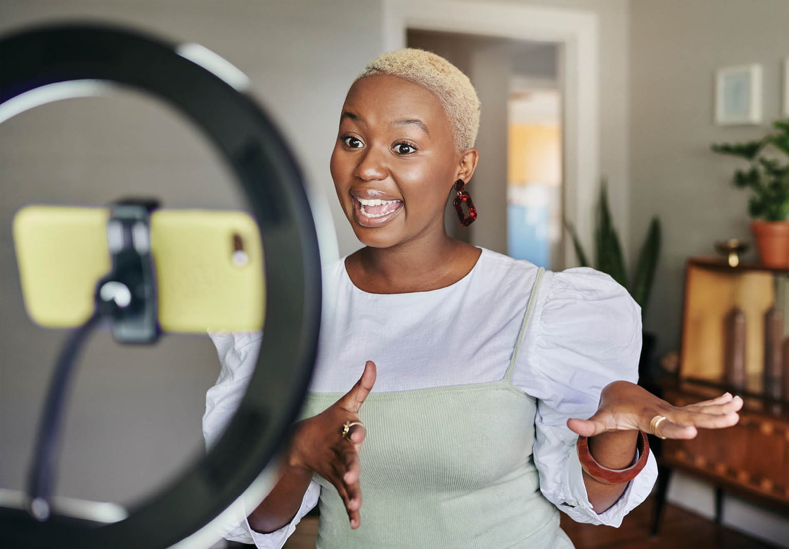 using influencer marketing to amplify ongoing population health efforts